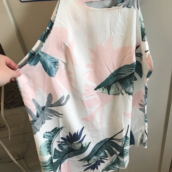 Floral beach cover up - Picture 2 of 5